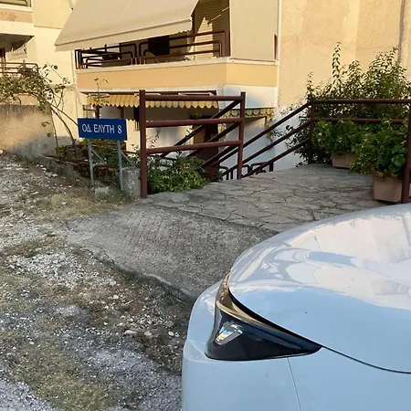 Blunero παληό, καβάλα アパート *